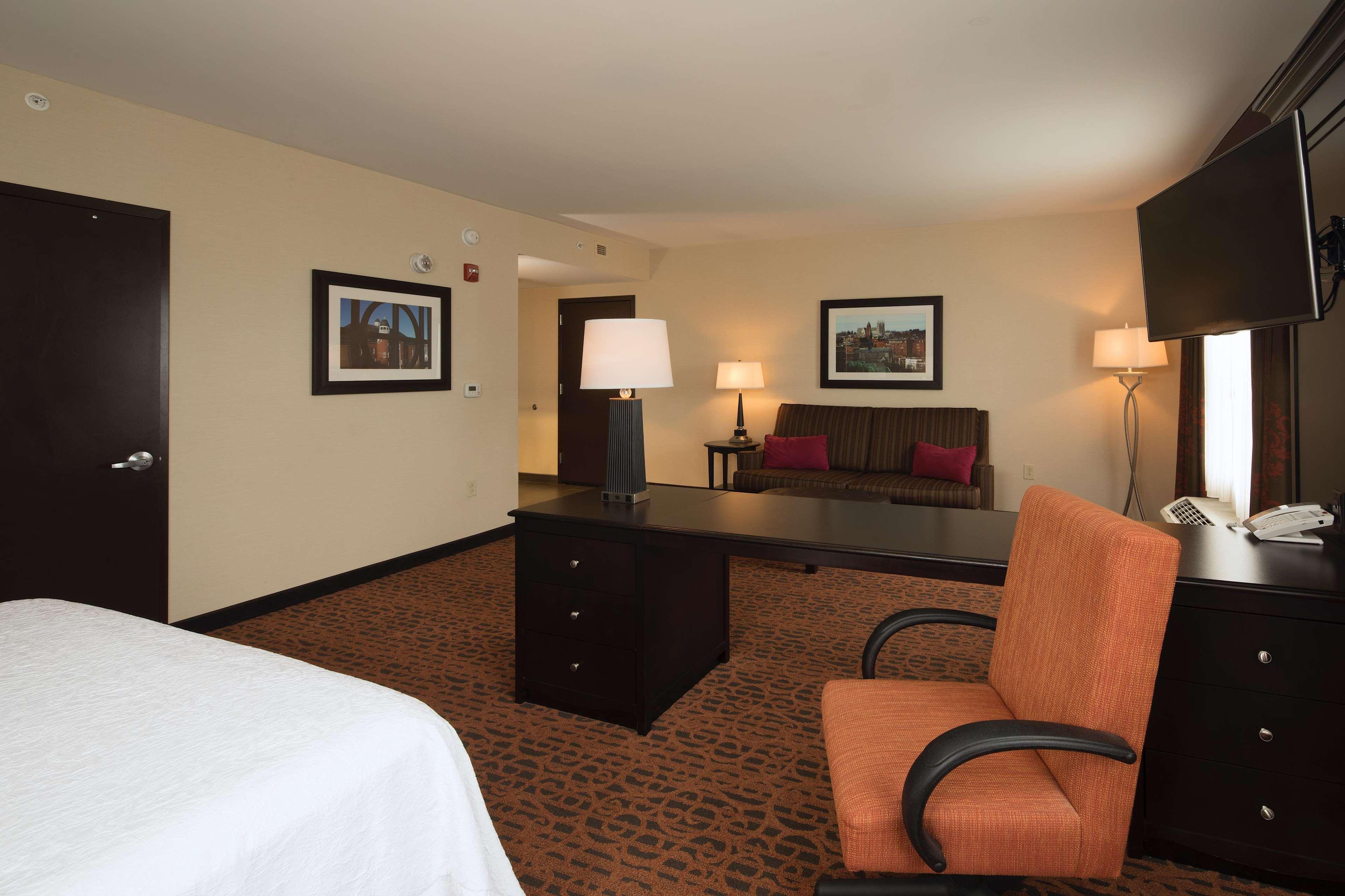 Hampton Inn Lewiston-Auburn Exteriör bild
