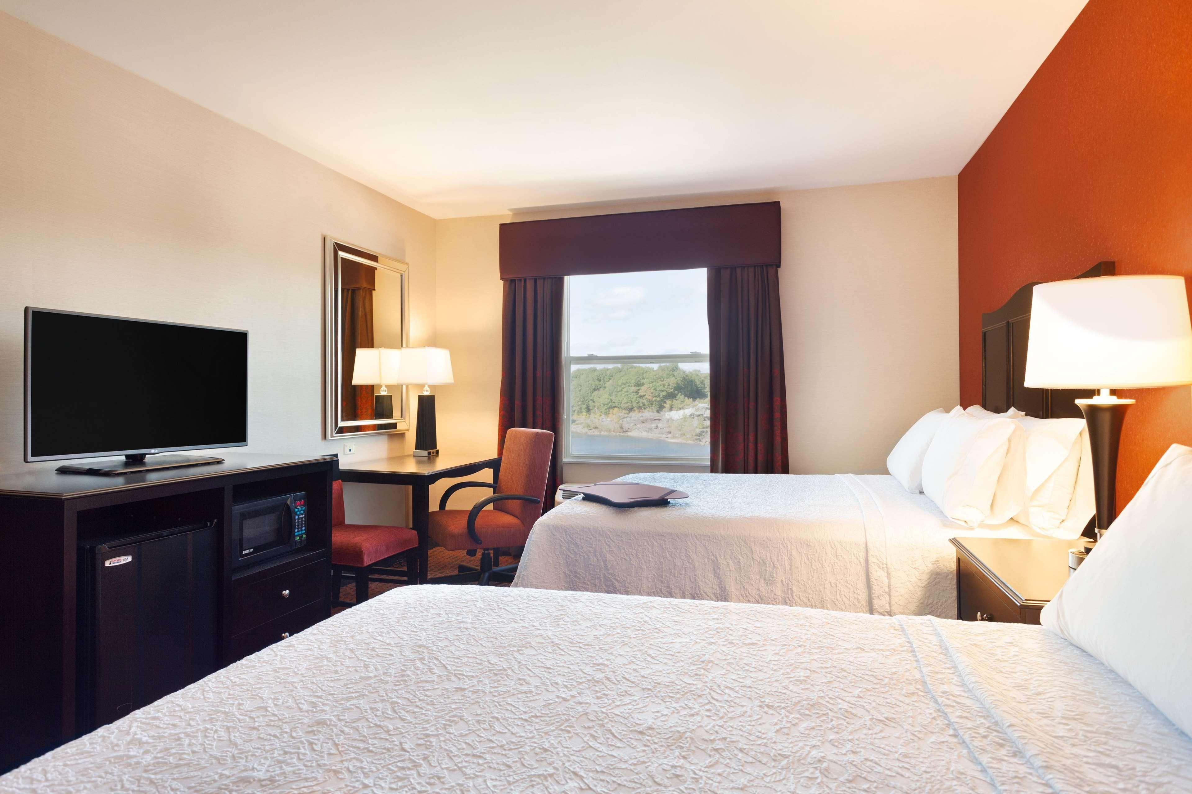 Hampton Inn Lewiston-Auburn Exteriör bild